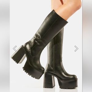 Delia’s Miles to go platform boots